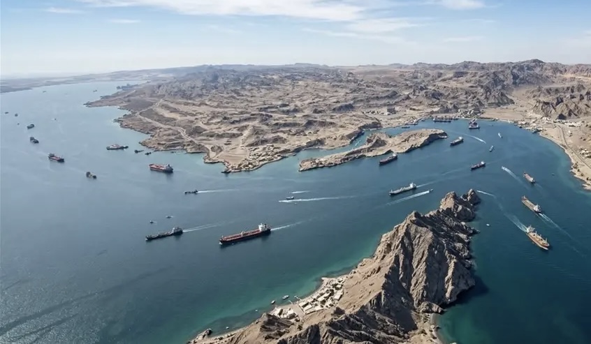 شرايين العالم تحت الحصار: مضيق هرمز يشعل "حرب الممرات" ويهدد الاقتصاد الدولي