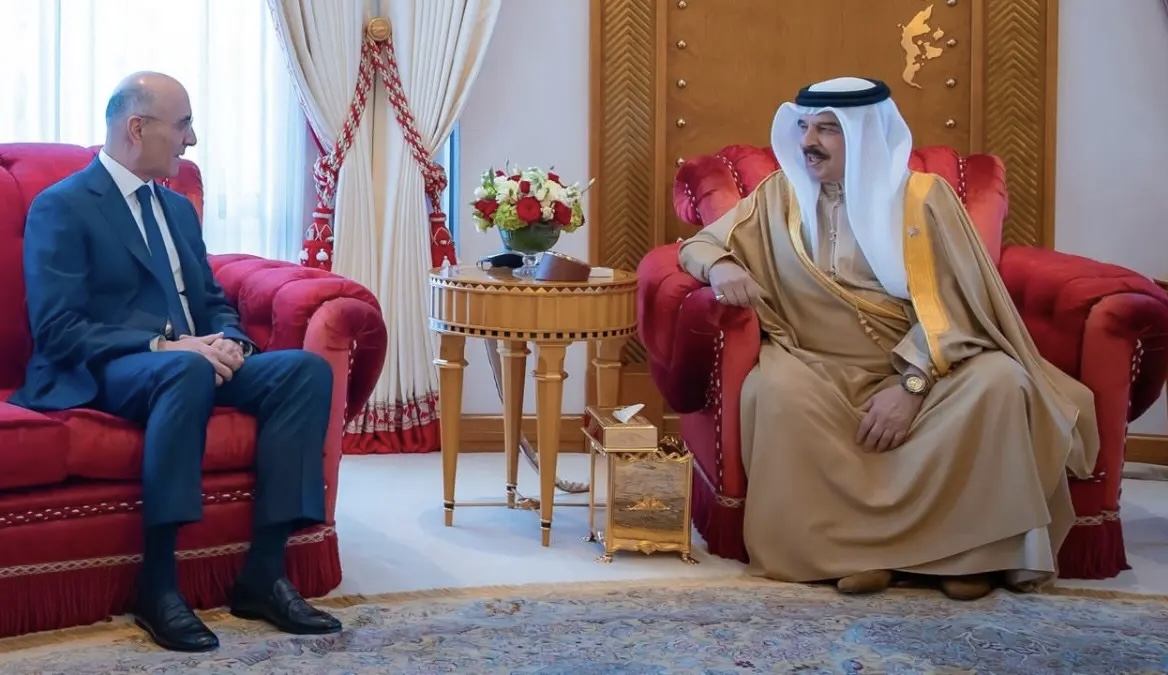 ملك البحرين للحجّار : موقف المملكة الثابت تجاه لبنان، ودعم كل ما يحفظ أمنه واستقراره