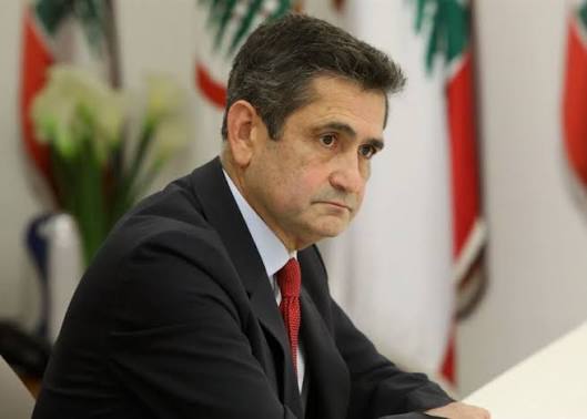 قيومجيان : جنازتهم حامية والميت ديكتاتور صغير أفلس فنزويلا