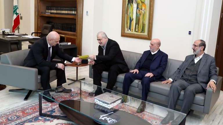 بعبدا تجمّد الحوار مع الضاحية